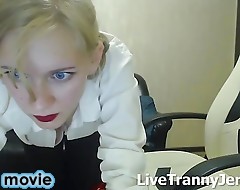 Krissmay shemale cam